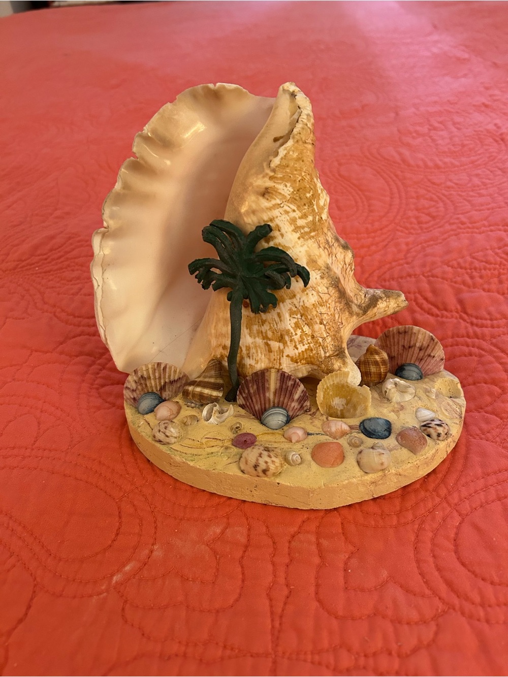 Seashell & Palm Beach Accent Sculpture - Cream and Brown